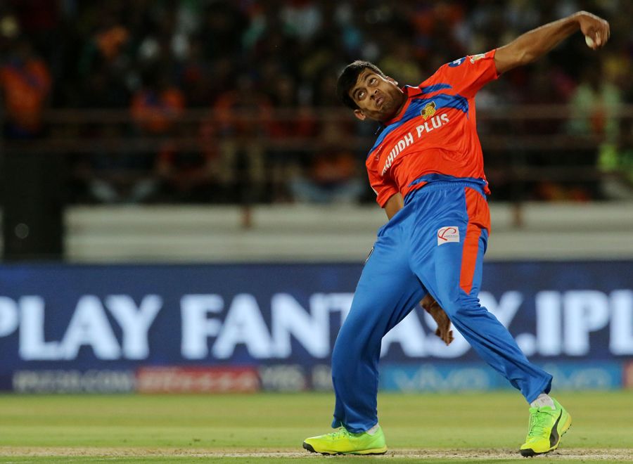 Shivil Kaushik in his delivery stride