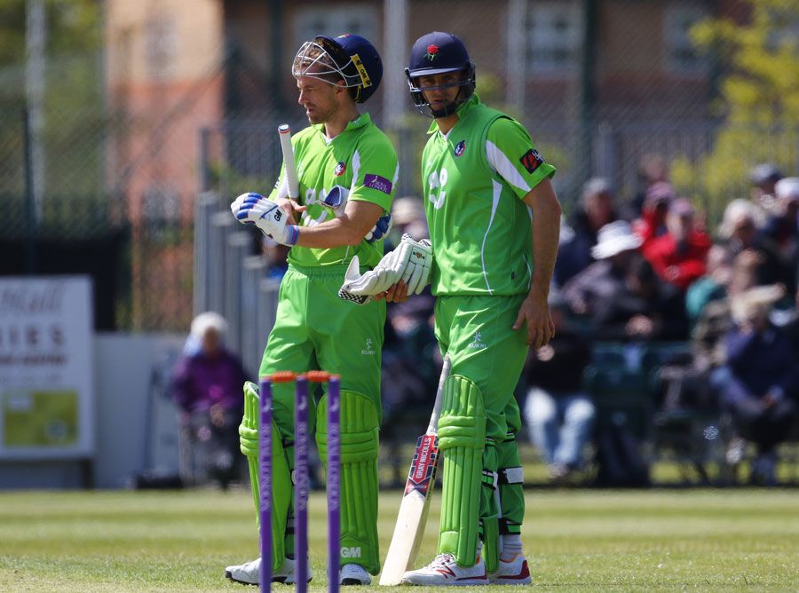 Dane Vilas and Ryan McLaren resurrected Lancashire with an 82-run partnership