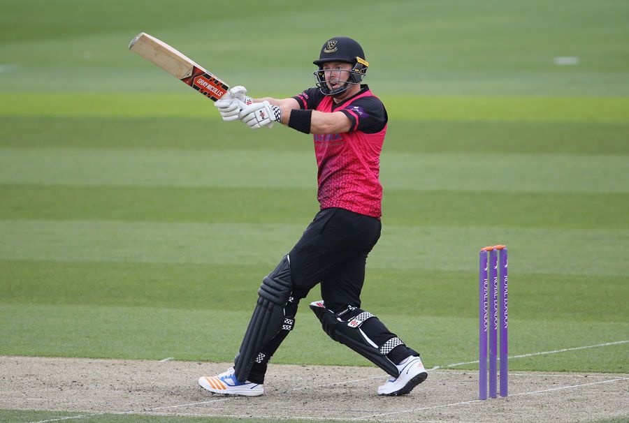Chris Nash pulls on his way to 82