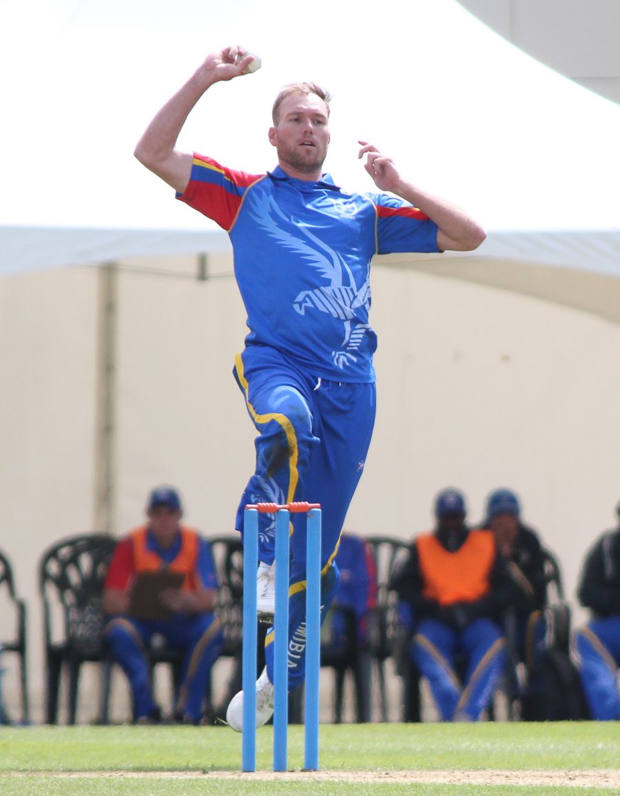 Christi Viljoen took two wickets in his opening over