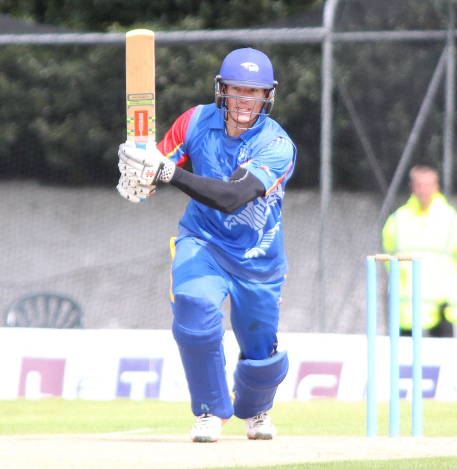 Louis van der Westhuizen drives down the ground