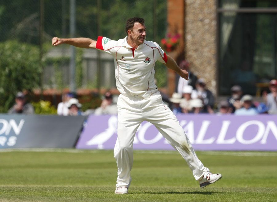 Ryan McLaren picked up vital second-innings wickets