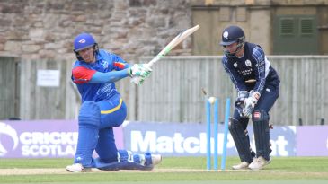 Erasmus smashes 77 to help Namibia down UAE