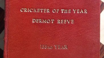 Dermot Reeve sells Wisden to raise money