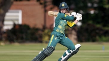 Dane van Niekerk's maiden ODI hundred gives South Africa tight win