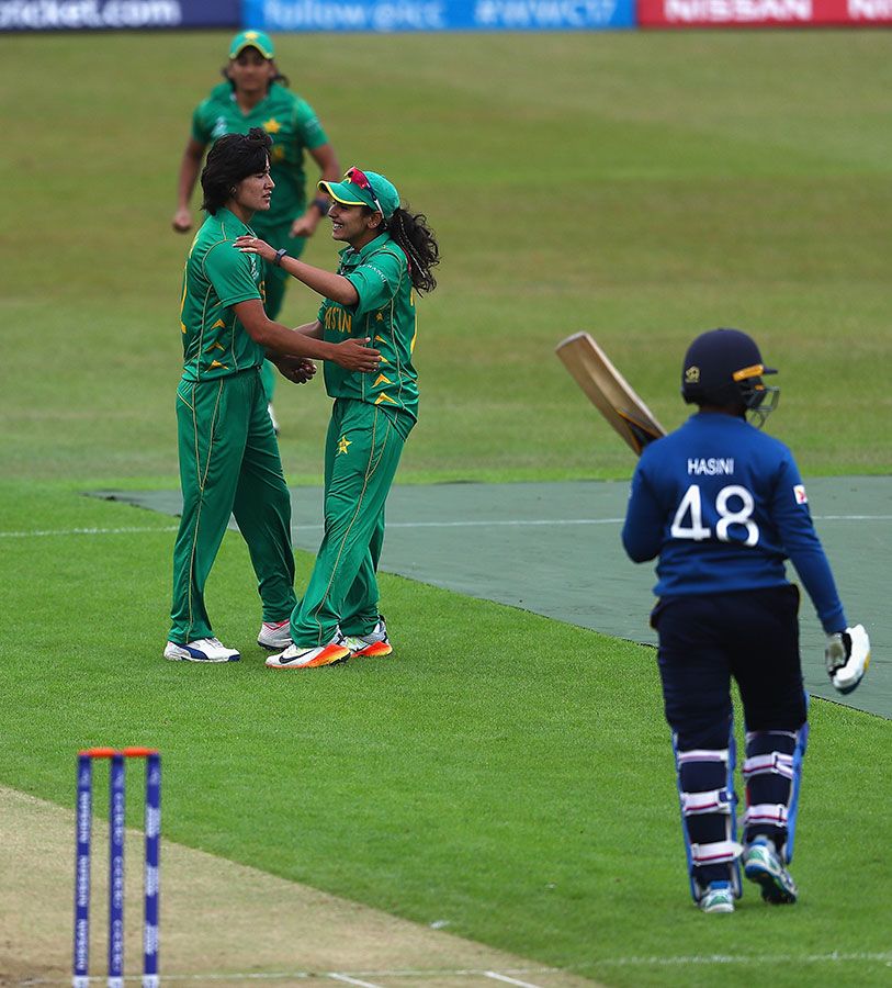 Diana Baig and Kainat Imtiaz celebrate Hasini Perera's wicket