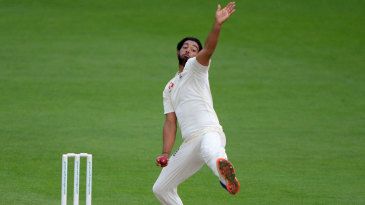 Durham resist role as rubbing rags of county cricket
