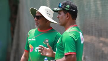 More responsibility for players without Hathurusingha - Richard Halsall