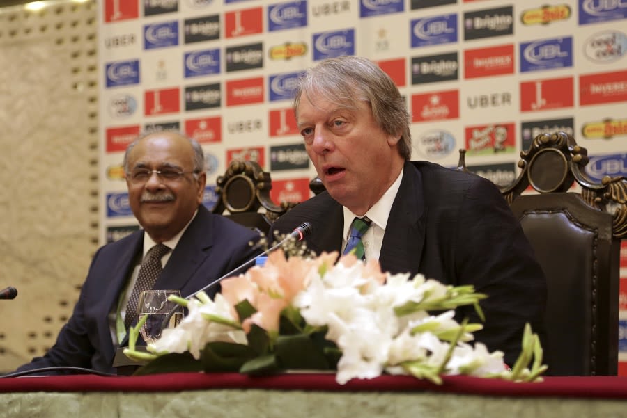 Najam Sethi and Giles Clarke address the media