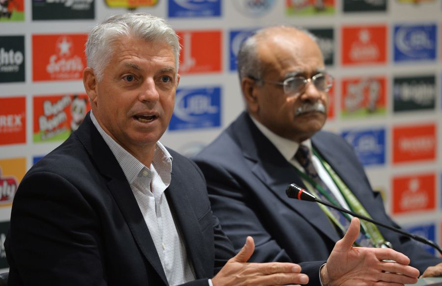 David Richardson and Najam Sethi address a press conference in Lahore