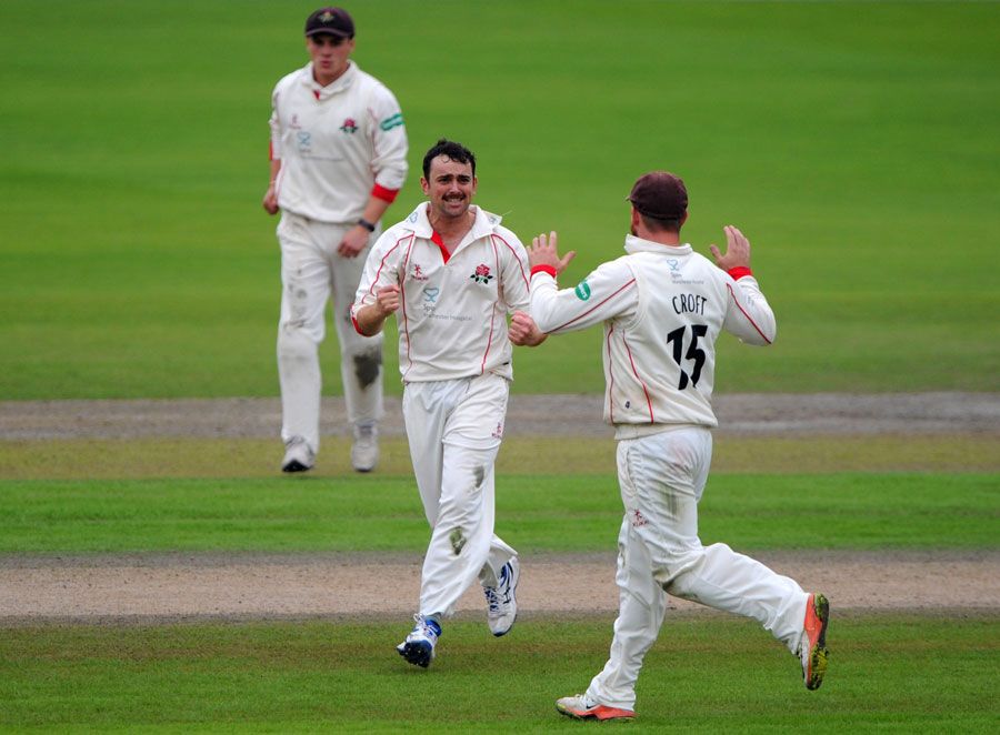Stephen Parry claimed 4 for 59