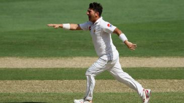 SNGPL on verge of title after Samiullah's five-for