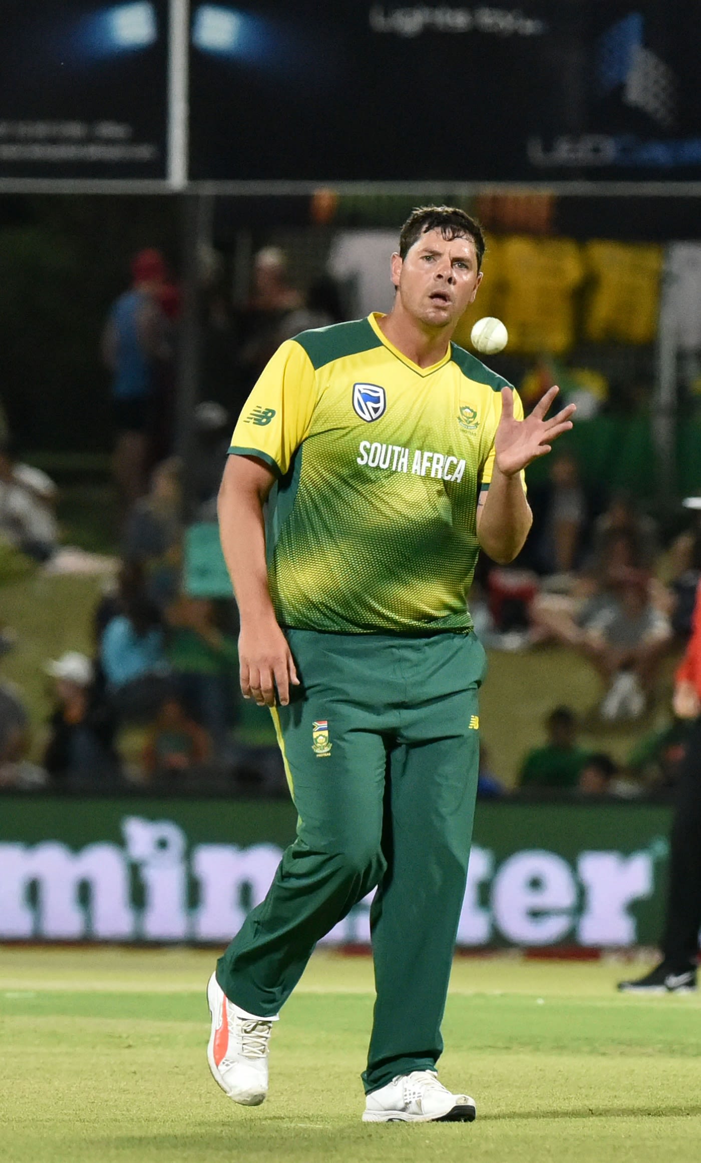 The 33-year old Robbie Frylinck took two wickets on debut