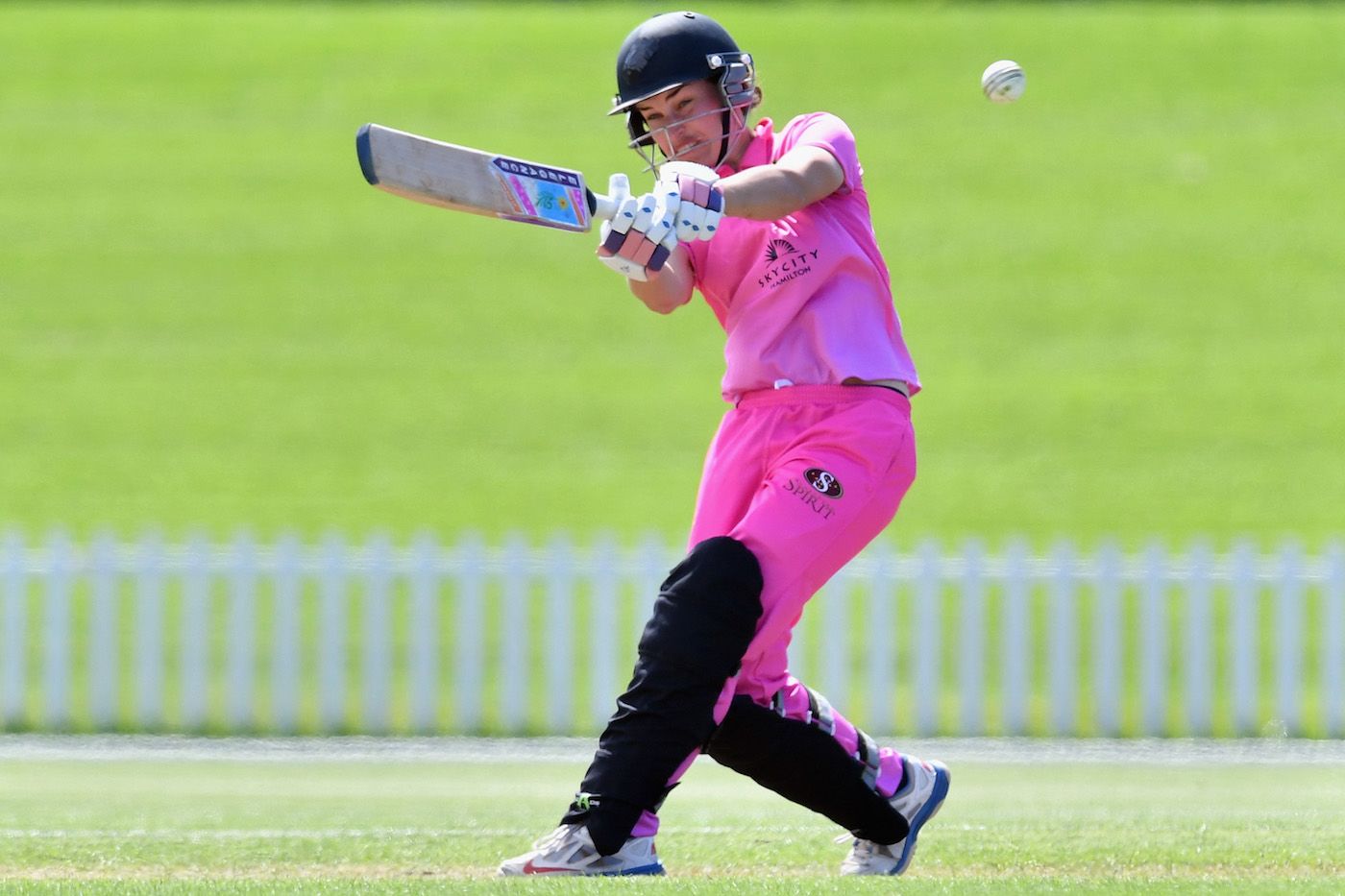 Natalie Dodd pulls one away