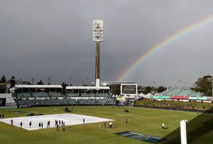 Have England ever won a Test in Perth?