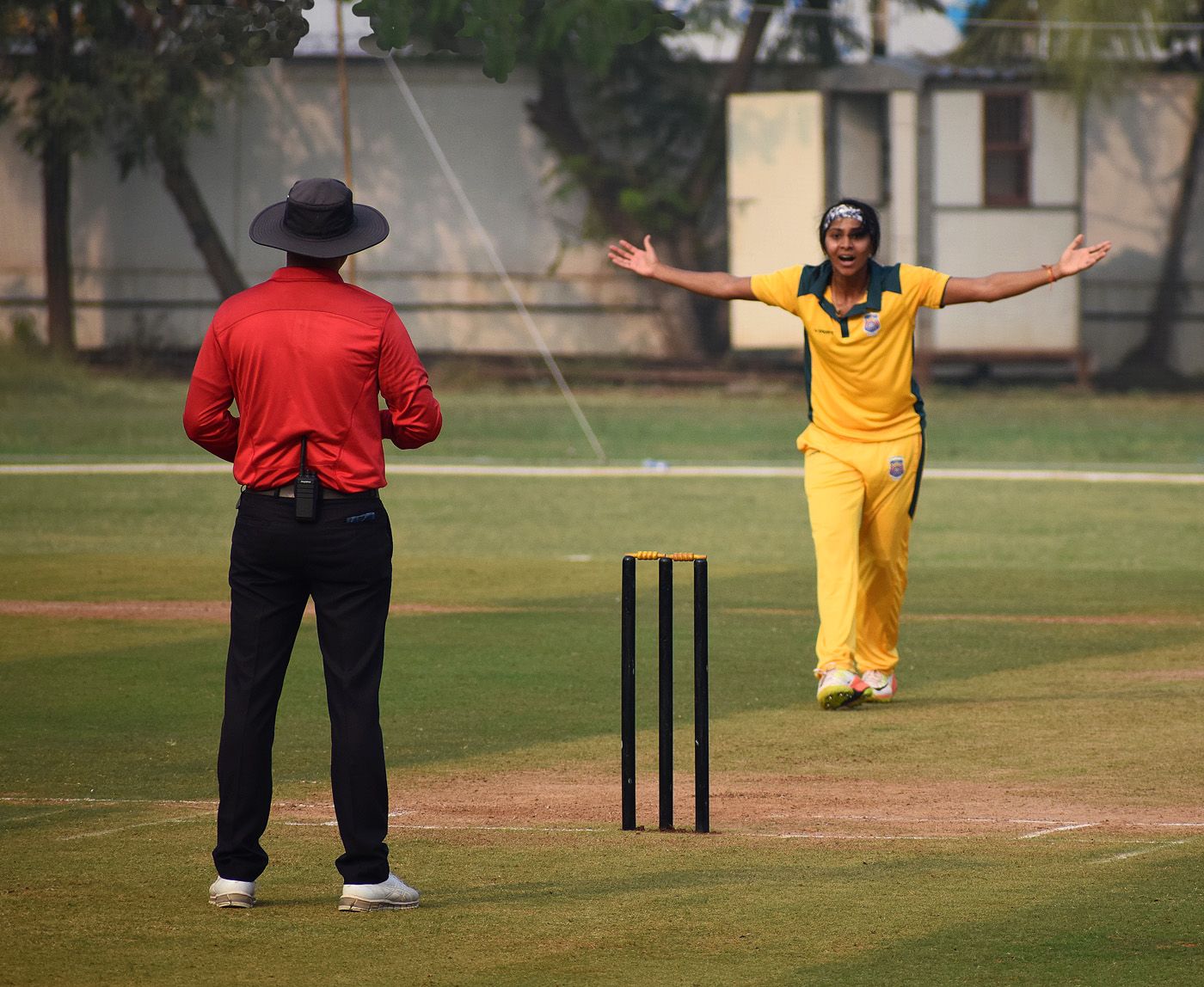 Kavita Patil appeals for a wicket