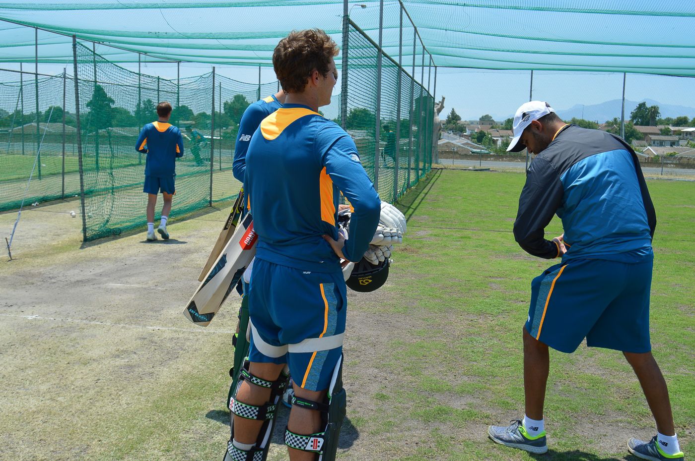 Robin Peterson works with some of the South Africa Under-19 squad at training