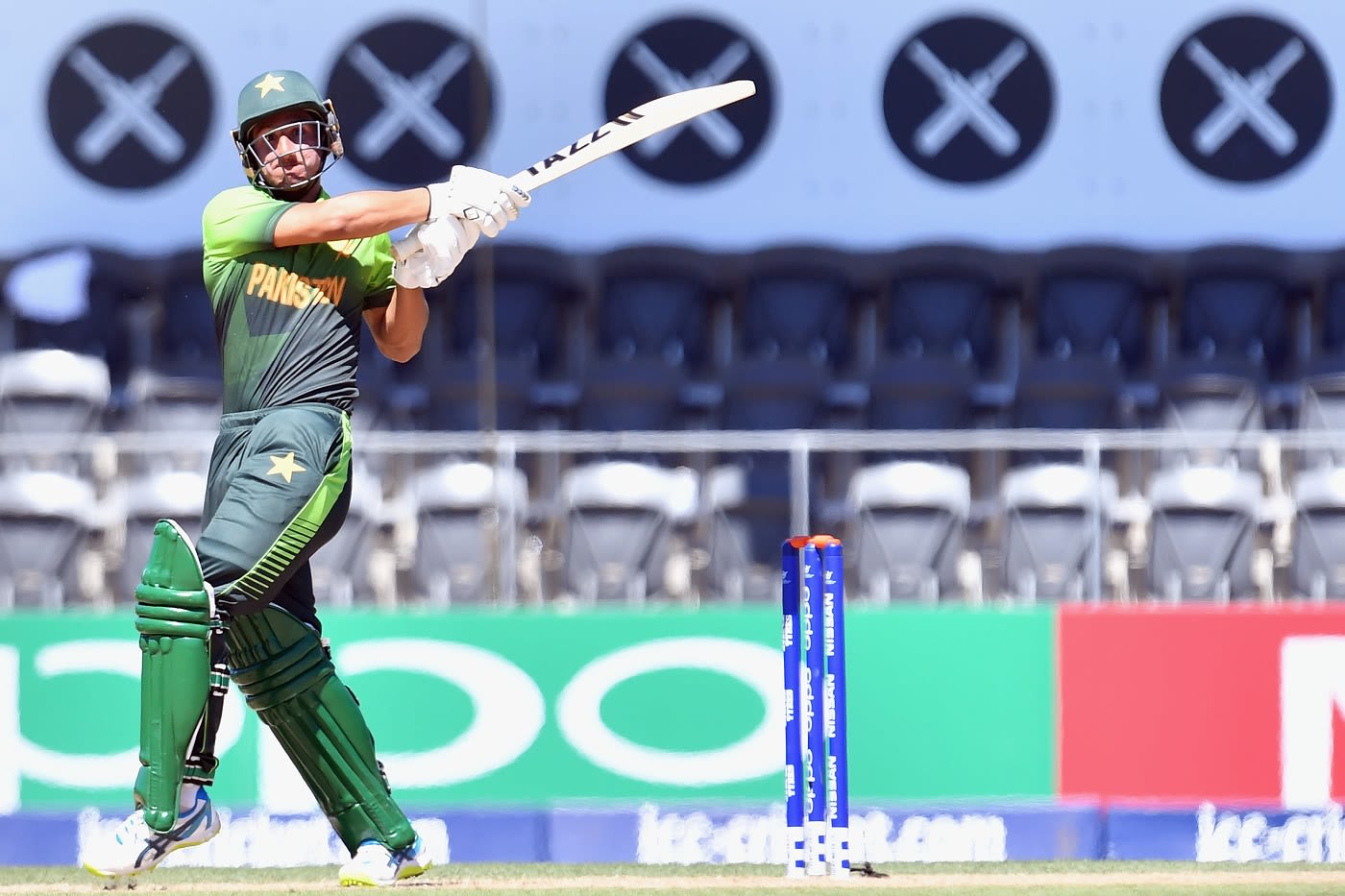 Rohail Nazir pulls the ball