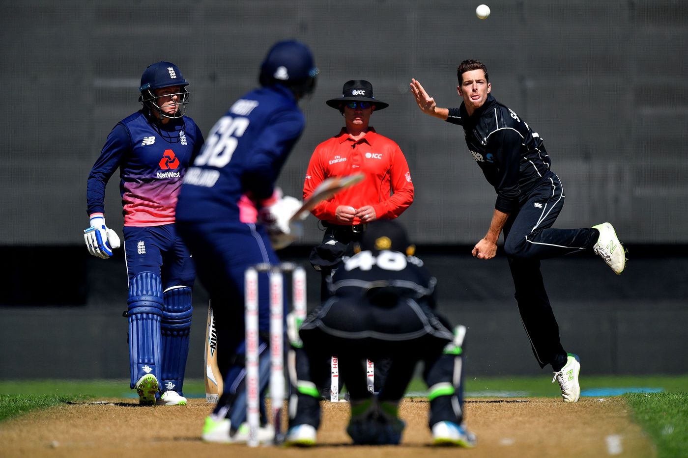 Mitchell Santner dangles one up to Joe Root