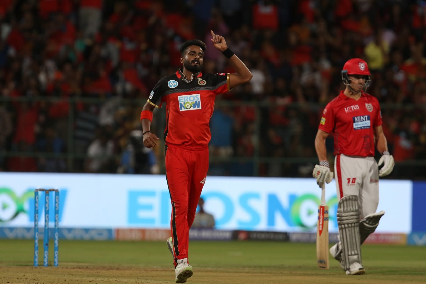 Kulwant Khejroliya celebrates Karun Nair's wicket