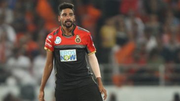 Siraj seals Hyderabad's semi-final spot after Vihari's 95