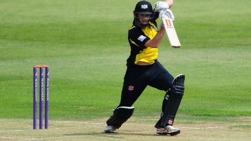 Skipper Roderick ensures Gloucestershire flying start