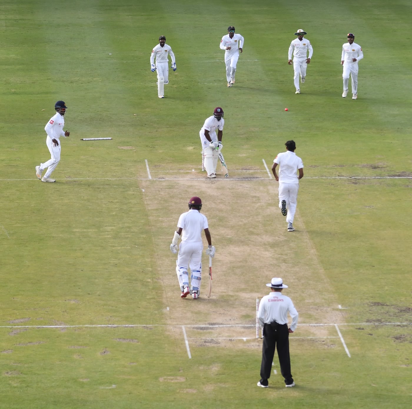 Suranga Lakmal sends back Devon Smith