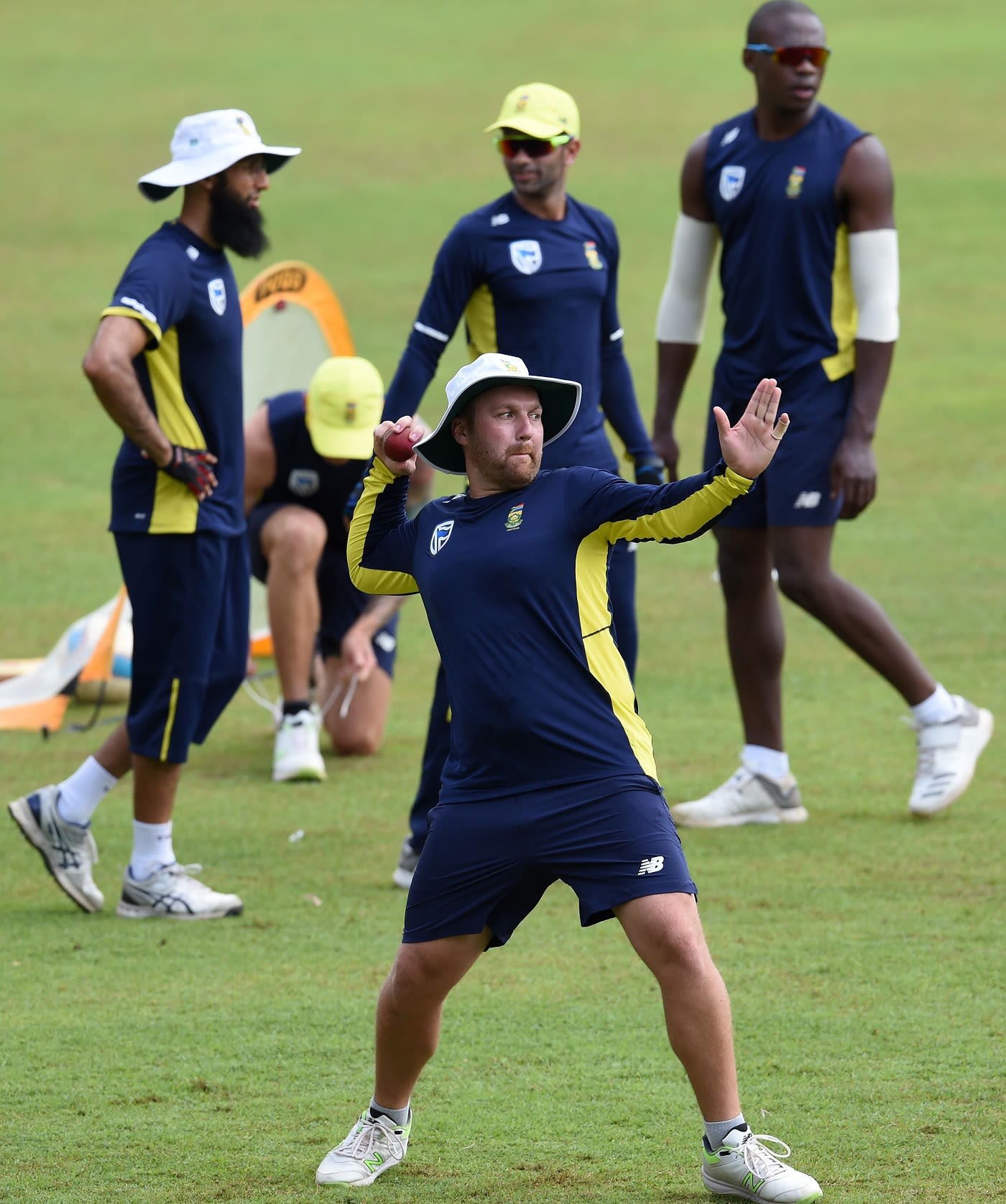Shaun von Berg throws the ball during training