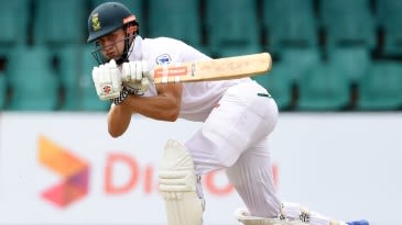 Knights lose 7 for 3 in a round of dramatic batting collapses