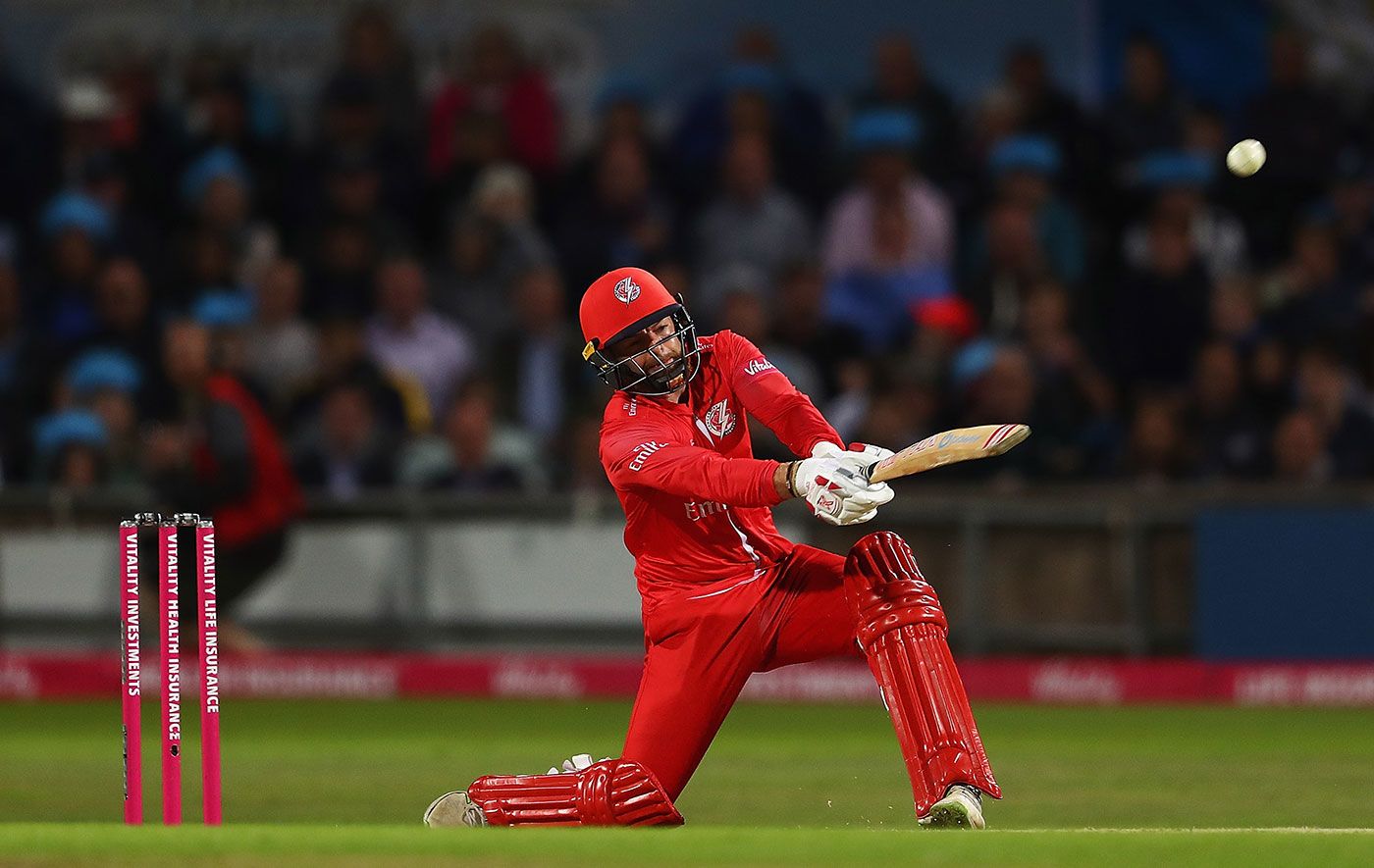 Aaron Lilley raced to a T20 career best