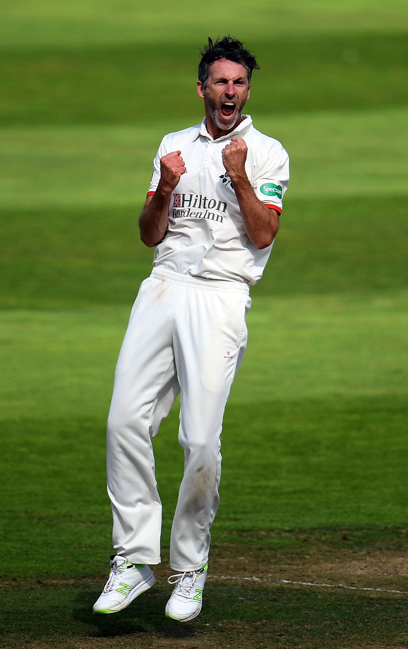 Graham Onions bounces in wicket-taking delight
