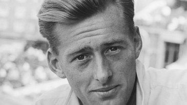 Former Sussex and England allrounder Alan Oakman dies aged 88
