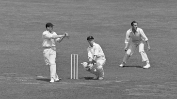 John Manners, former Hampshire batsman, becomes oldest living first-class cricketer