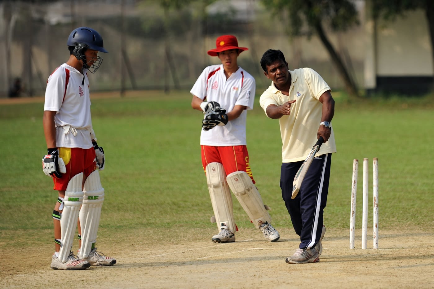 Aminul Islam coaching China's under-19 cricket squad