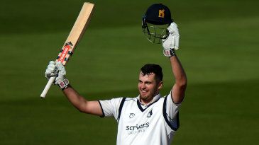 Dominic Sibley's remodelled technique pays dividends for Warwickshire