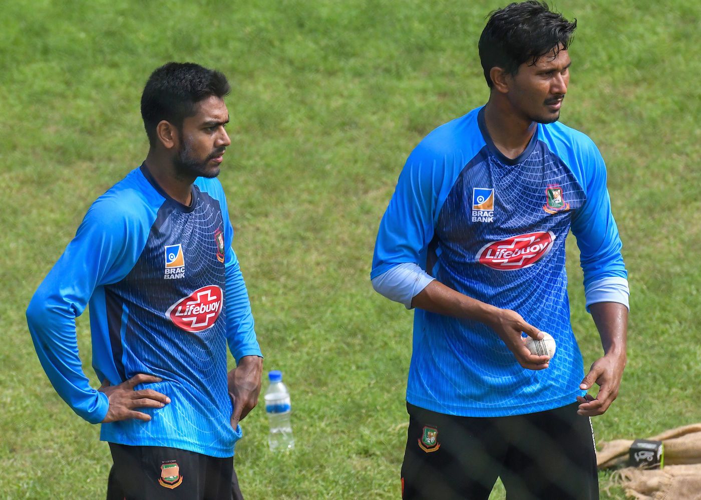 Bangladesh players Mehidy Hasan and Fazle Mahmud at training