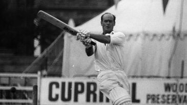 What's the longest gap between a player's Test and ODI debut?