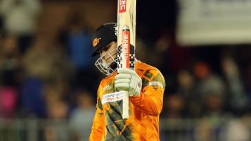 JJ Smuts hits 73 as Giants chase 187 to leapfrog Blitz