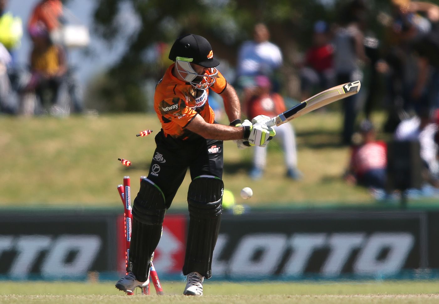 Rudi Second missed a delivery from Dwayne Bravo