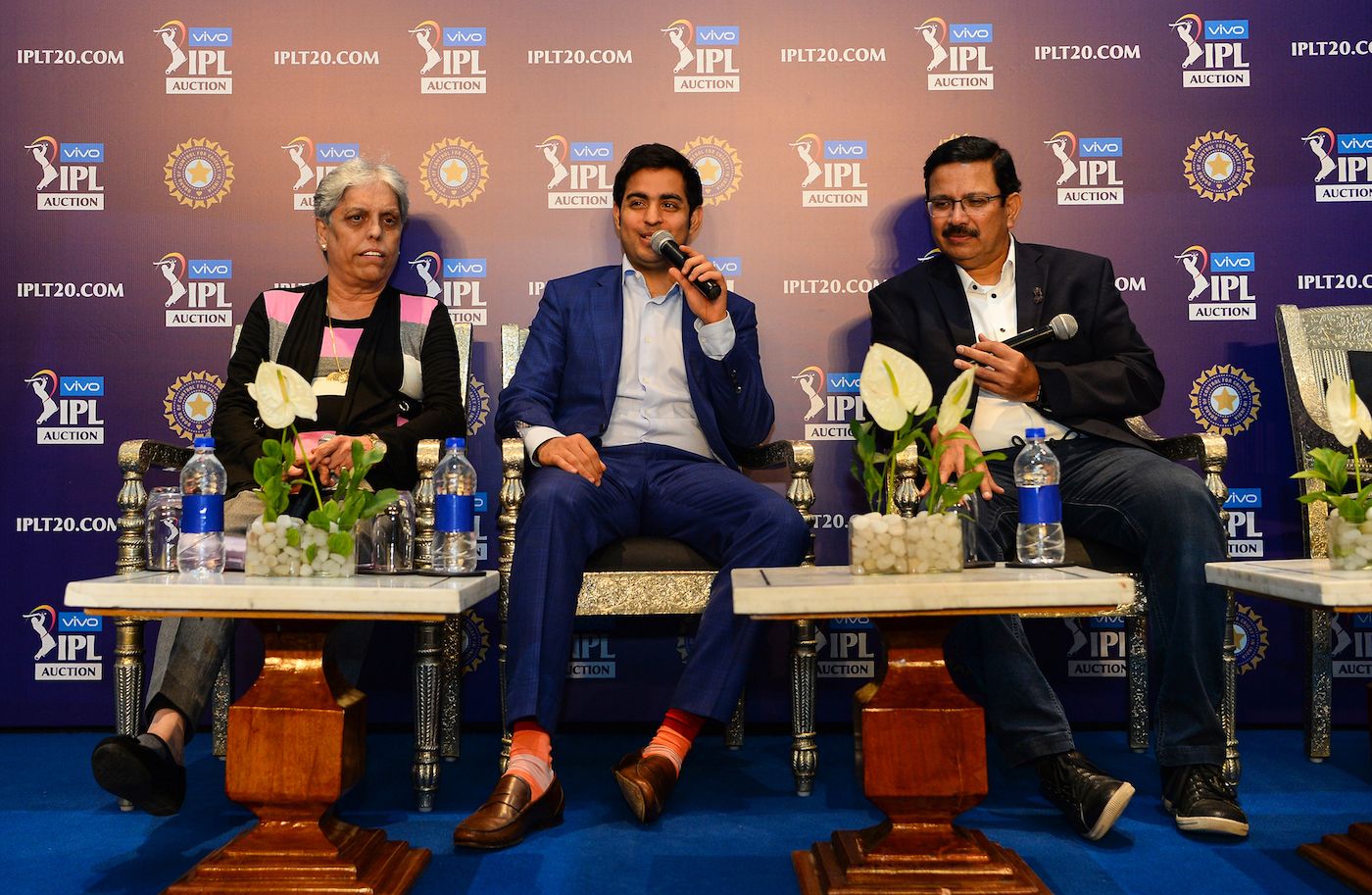 Diana Edulji, Akash Ambani and Venky Mysore at a press conference