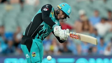 Matt Renshaw blitz keeps Brisbane Heat's semi-final hopes alive