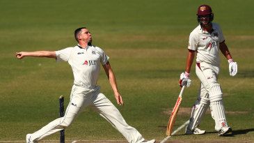 Tremain and Pattinson bowl Victoria towards pre-final victory