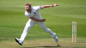 Liam Norwell's career-best nine-for saves Warwickshire's season in five-run thriller