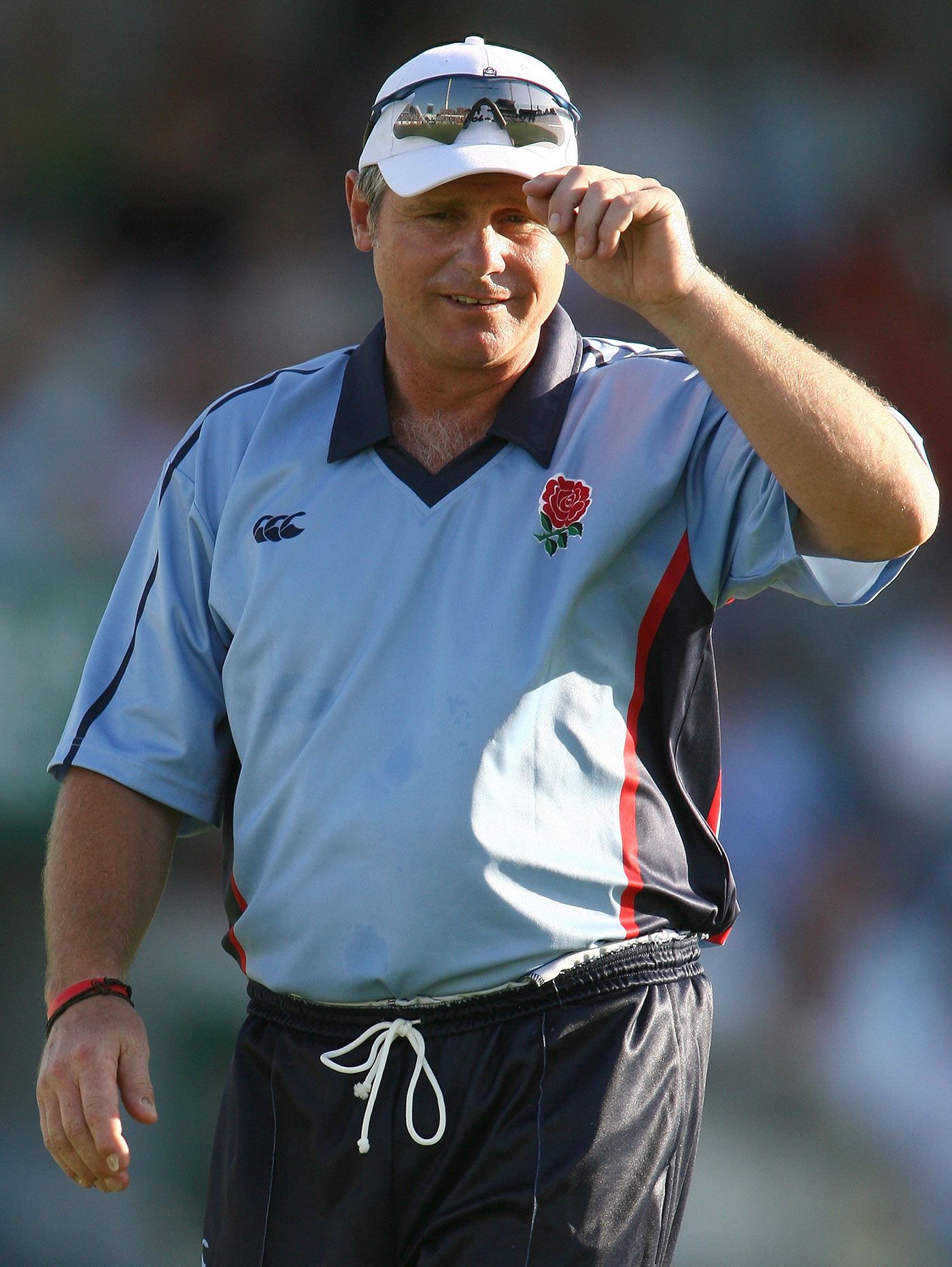 Robin Smith in the field