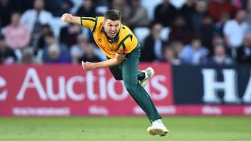 Harry Gurney retires from cricket at age of 34