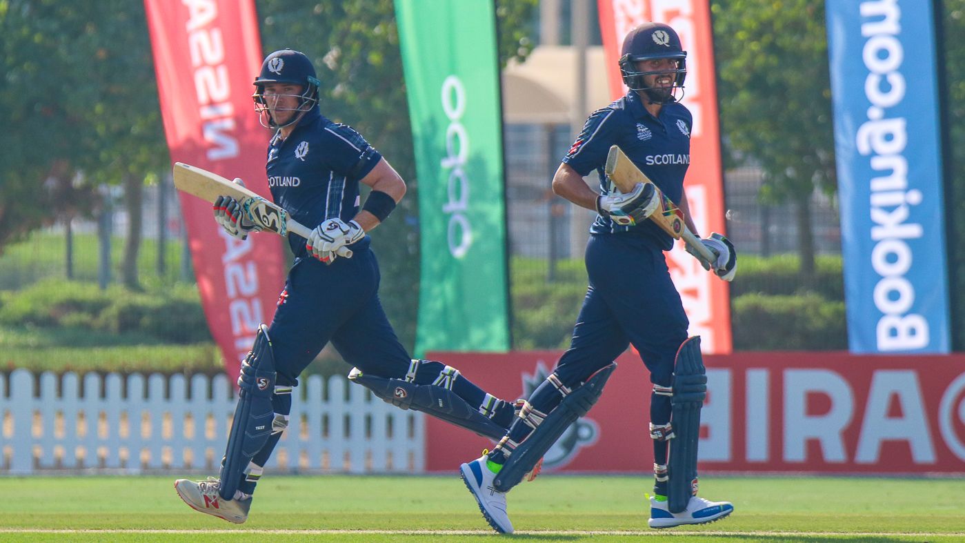 Richie Berrington and Calum MacLeod shared a half-century stand