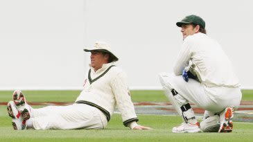 Which wicketkeeper has made the most stumpings off a single bowler?
