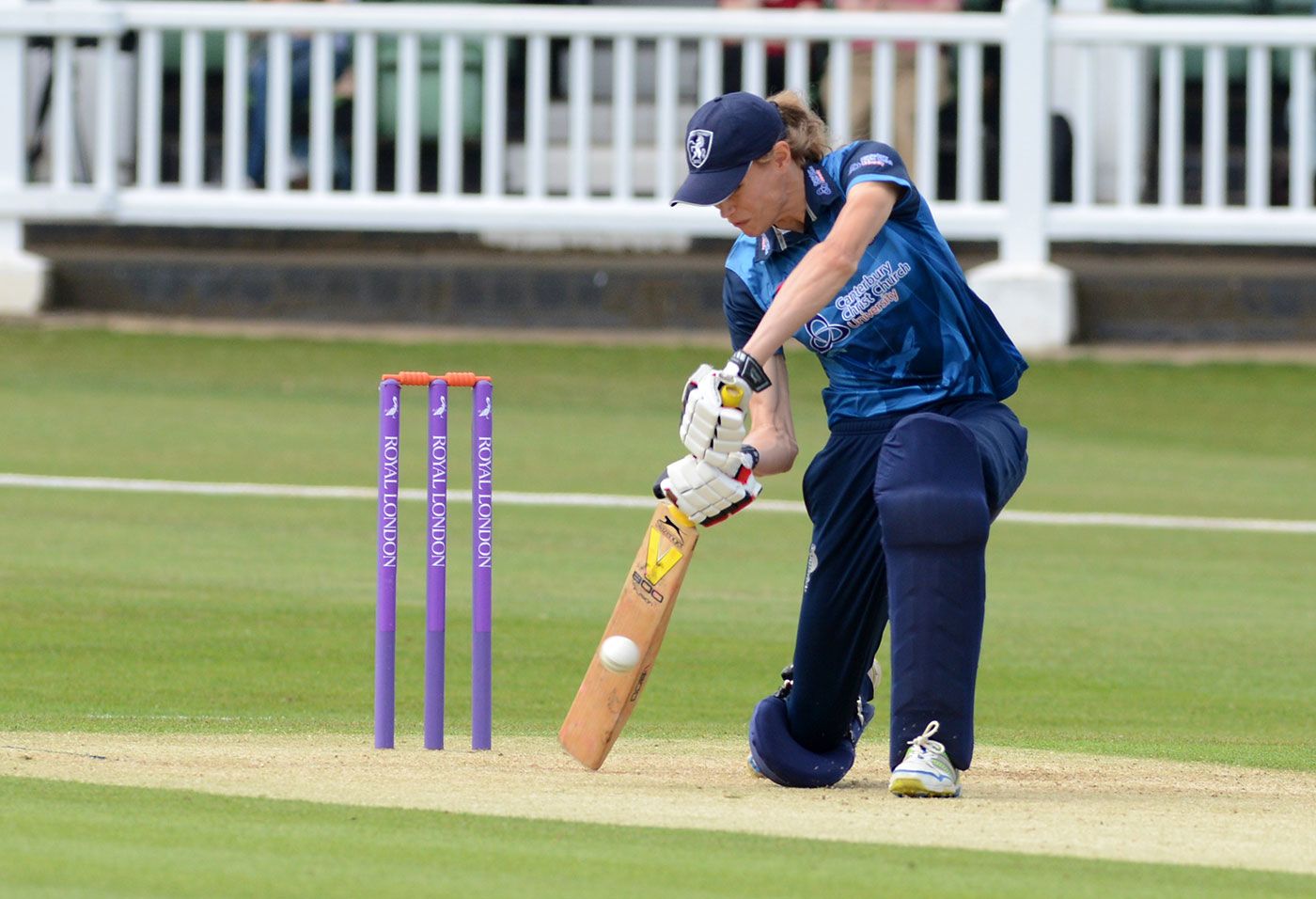 Maxine Blythin drives through the covers