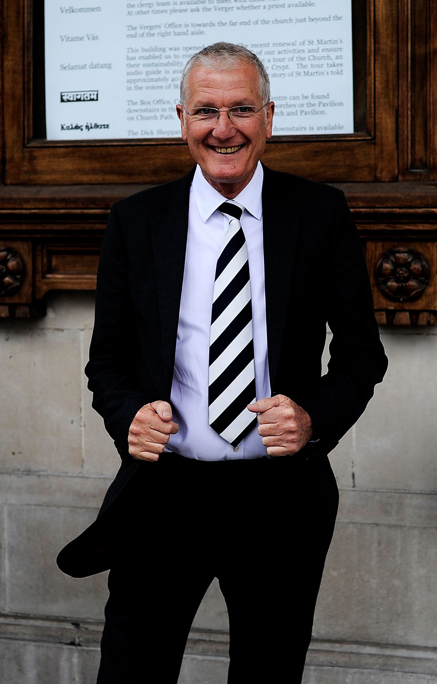 Bob Willis attends Tony Greig's memorial service in London
