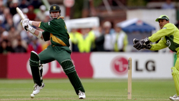 Which '90s batsmen do RCB need?